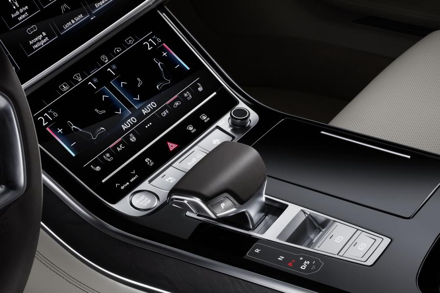Детали интерьера Audi A8 L 55 TFSI Quattro (D5) 2017 года  (WW) (фото 33 из 116)